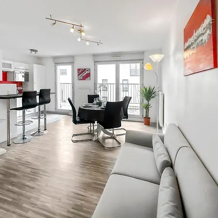Balcon Prive, Parking Gratuit, Orly 5 Kms
