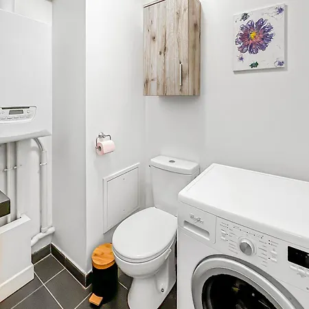 Balcon Prive, Parking Gratuit, Orly 5 Kms Appartement
